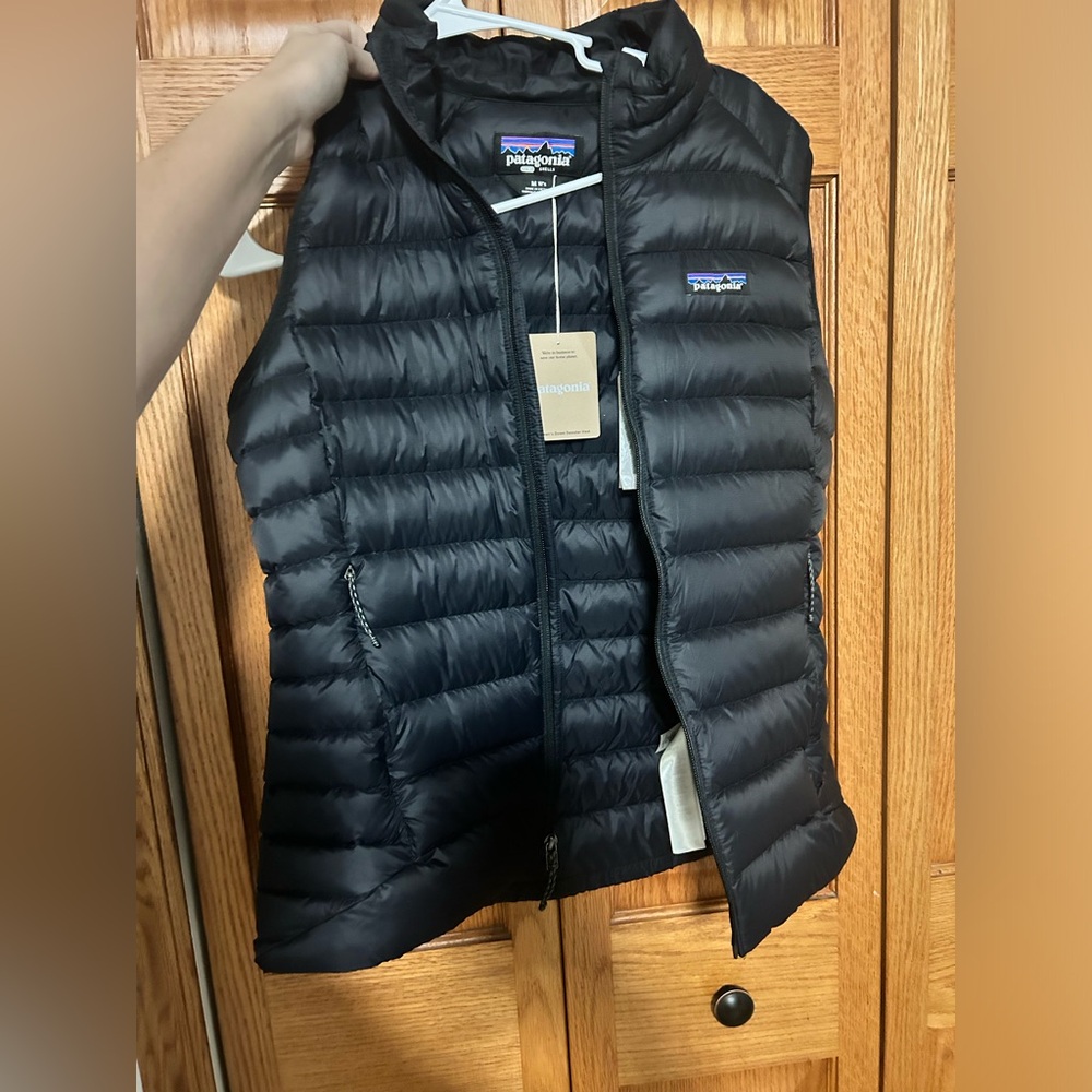 BNWT Women’s Patagonia Vest